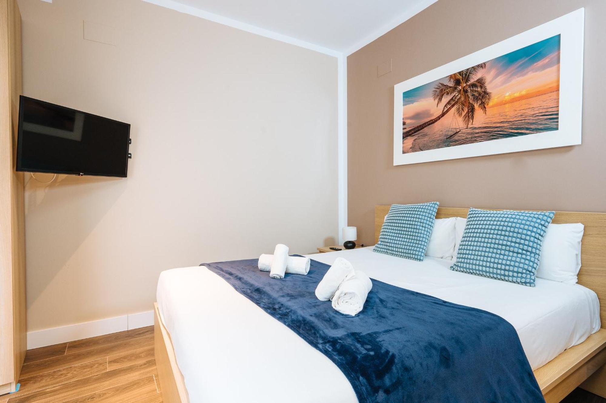Elegant Duplex 3 Master Bedrooms And Private Севилья Экстерьер фото