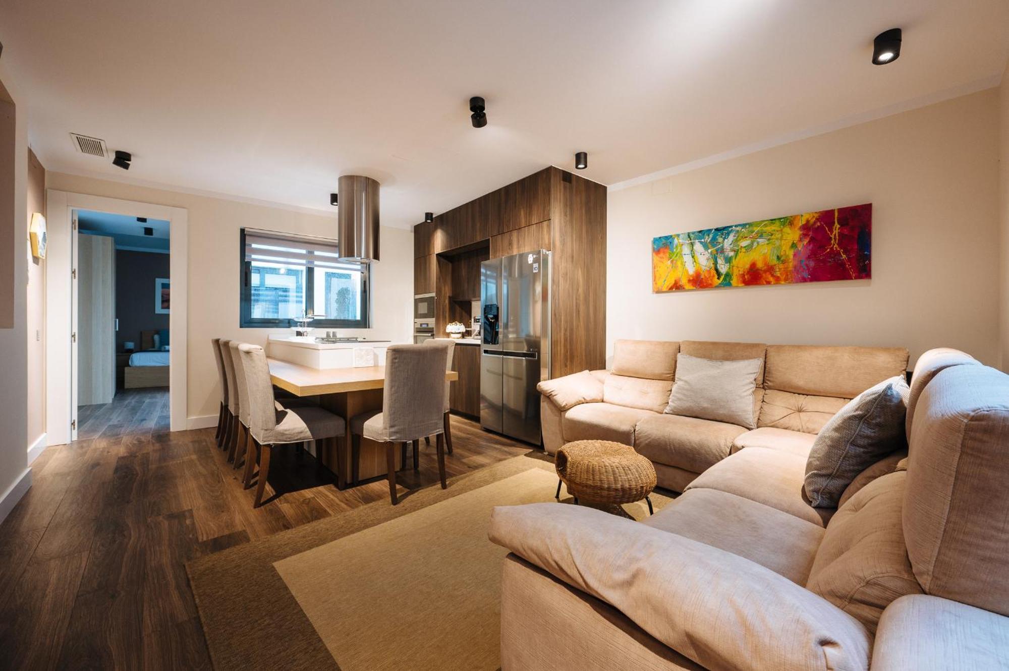 Elegant Duplex 3 Master Bedrooms And Private Севилья Экстерьер фото