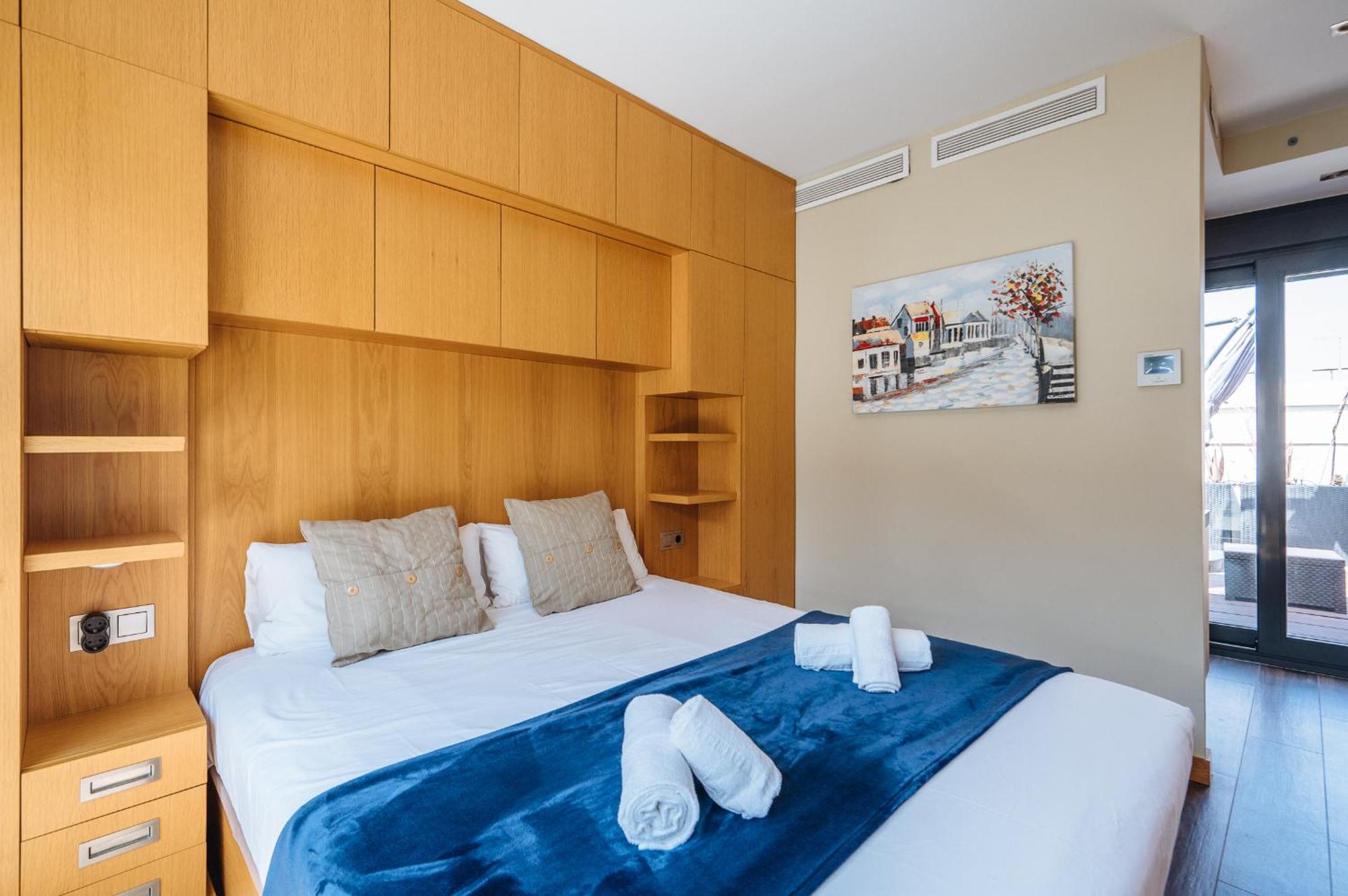 Elegant Duplex 3 Master Bedrooms And Private Севилья Экстерьер фото