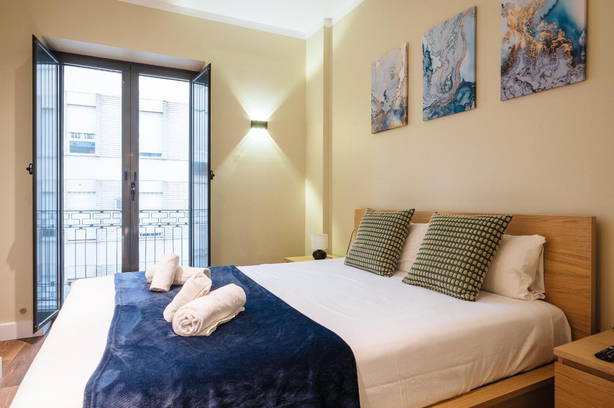 Elegant Duplex 3 Master Bedrooms And Private Севилья Экстерьер фото