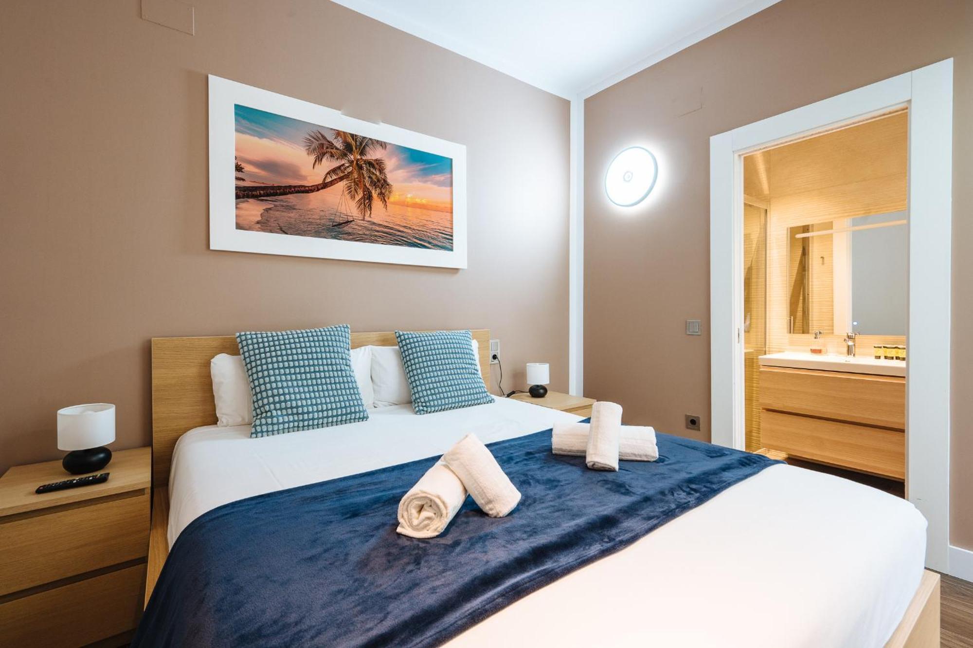 Elegant Duplex 3 Master Bedrooms And Private Севилья Экстерьер фото